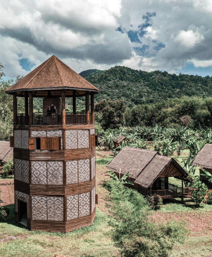 Resort Our Jungle Camp - Eco Phanom