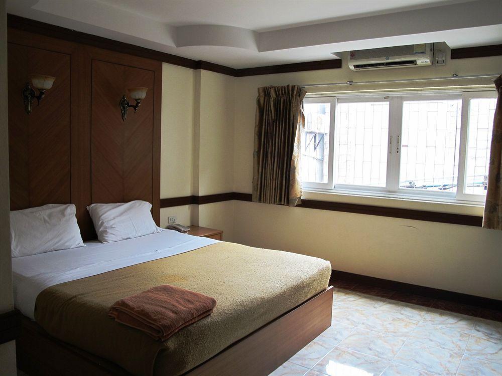 P72 Hotel 2*