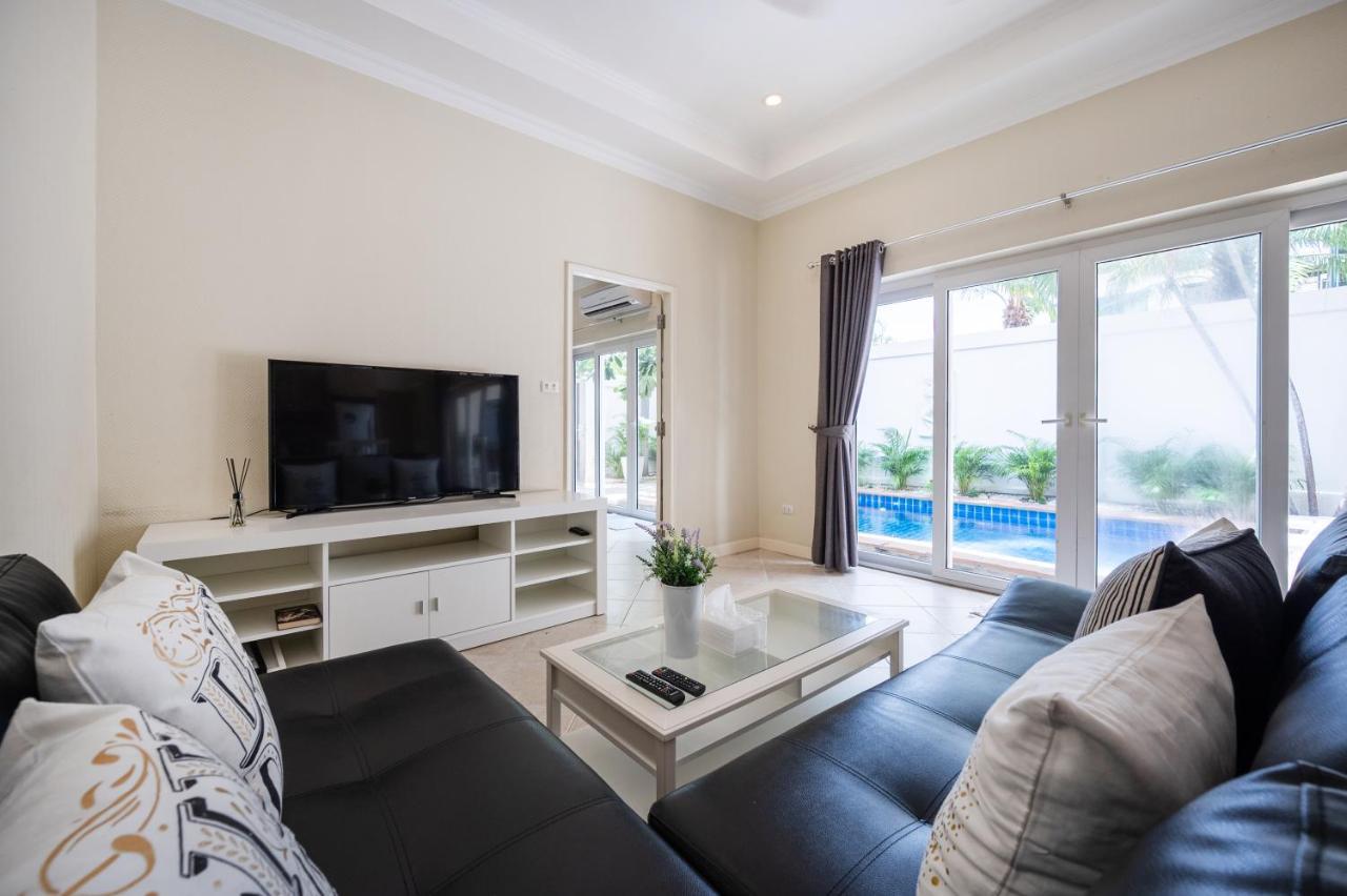 Majestic Pool 2 Bedrooms Private