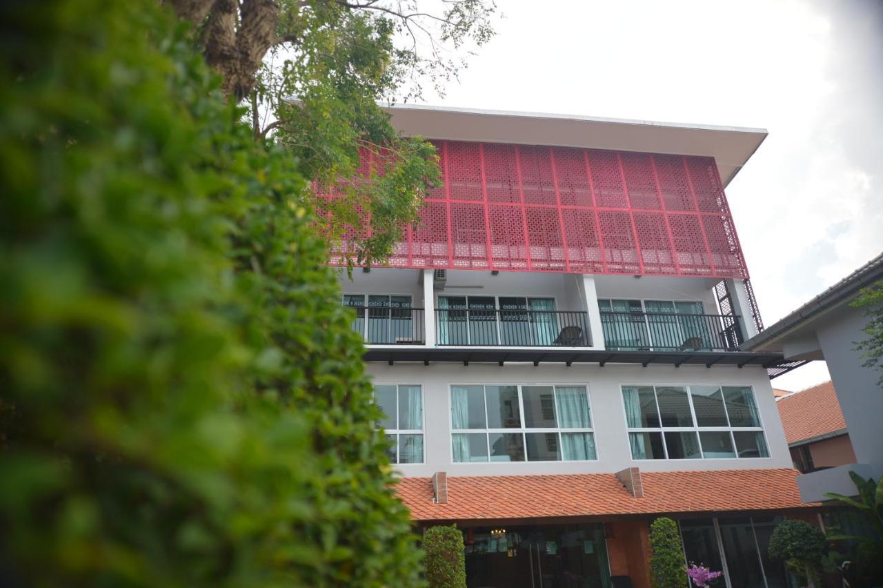 Villa ตำหนักวิลล่า 10 ห้องนอน พร้อมสระว่ายน้ำส่วนตัว Ban Nong Tabaek