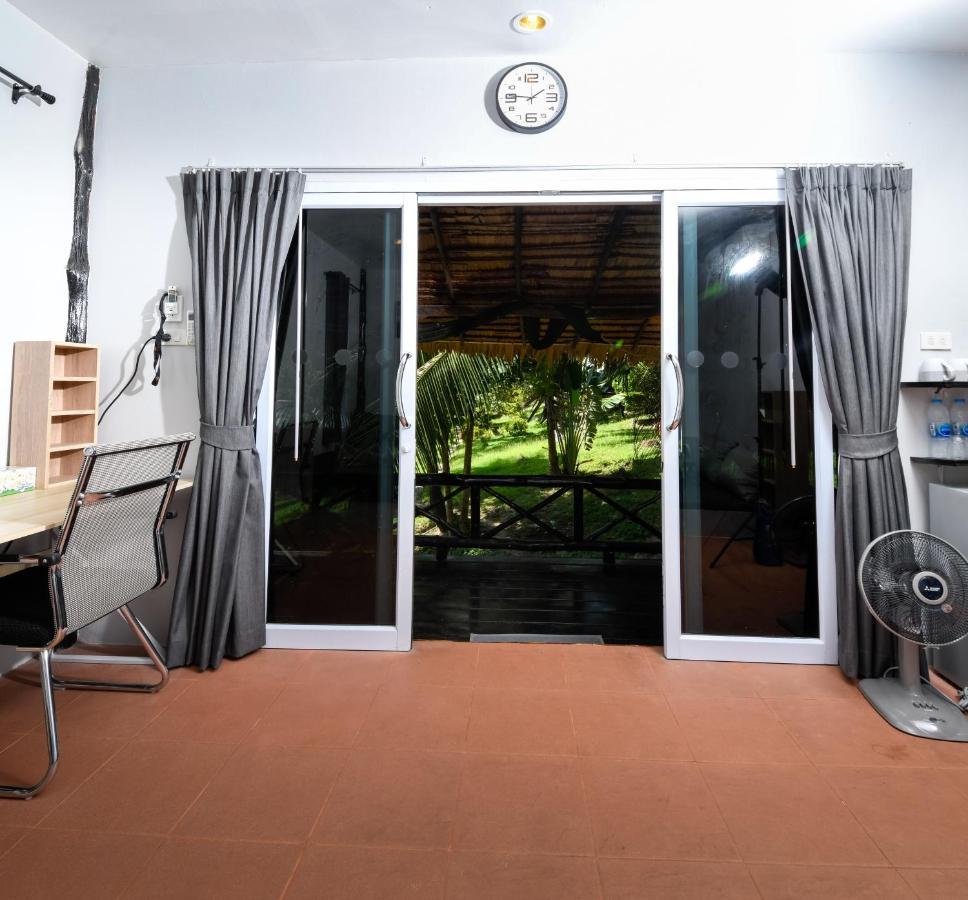 Shiralea Backpackers 2* Haad Yao