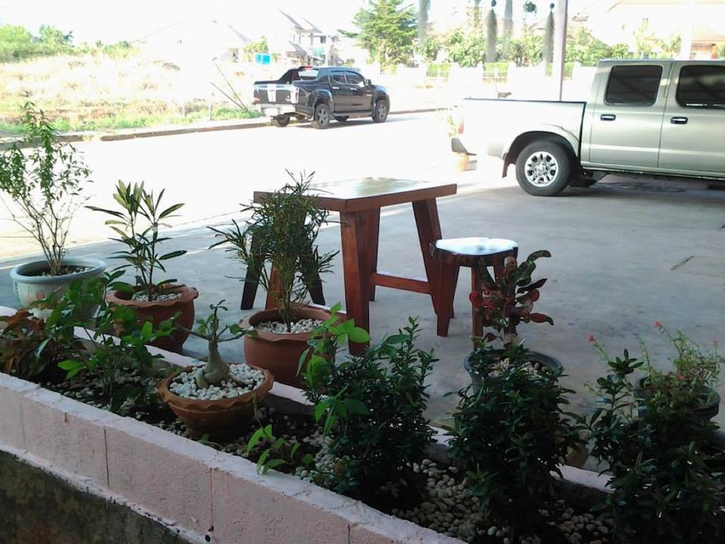 Guest house Baan Chorn Thong 2*