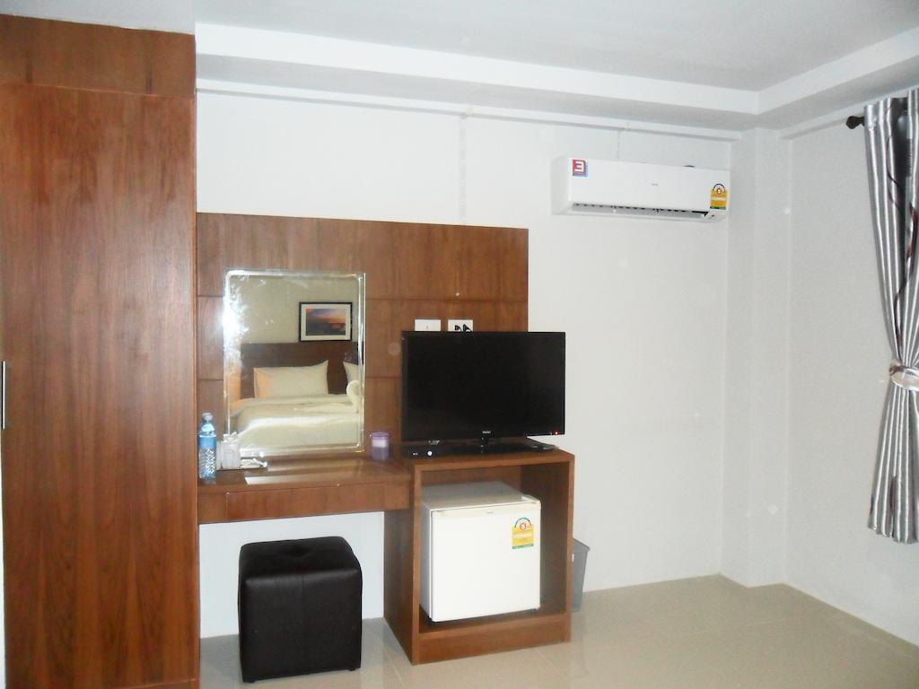 The House Guest house