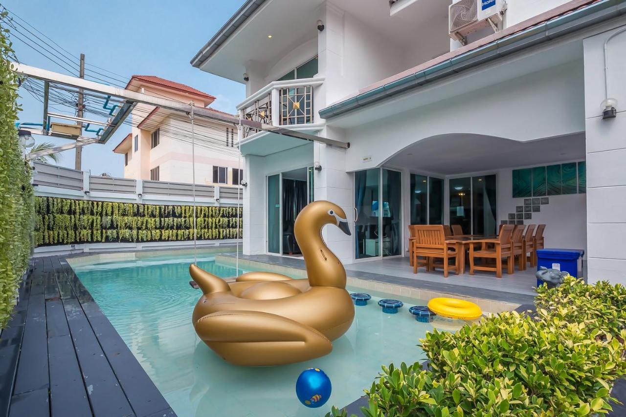 Pattaya Pool Villa *