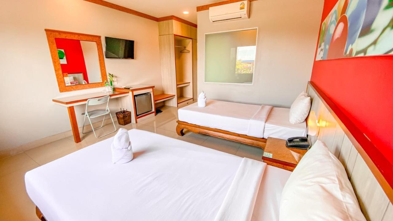 Hotel K2 @ Airport Surat Thani