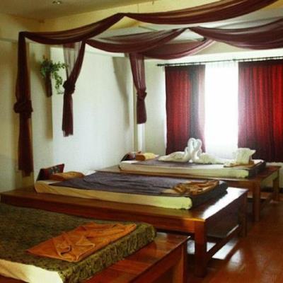 Resort Thai Ayodhya And