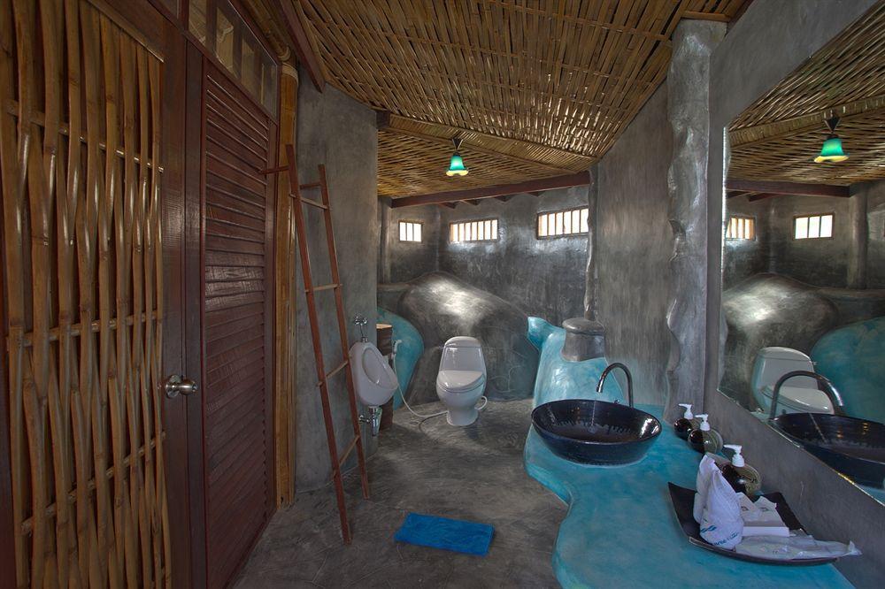 Bamboo Huts Resort