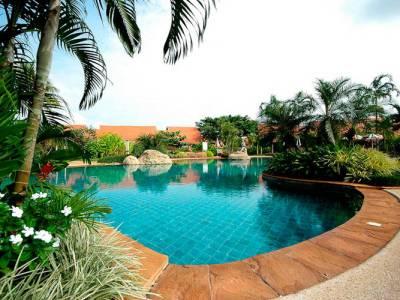 Golden Pine And Resort Chiang Rai