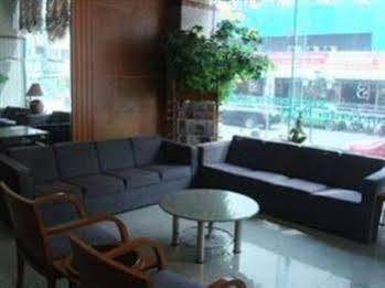 Siam Center 3*