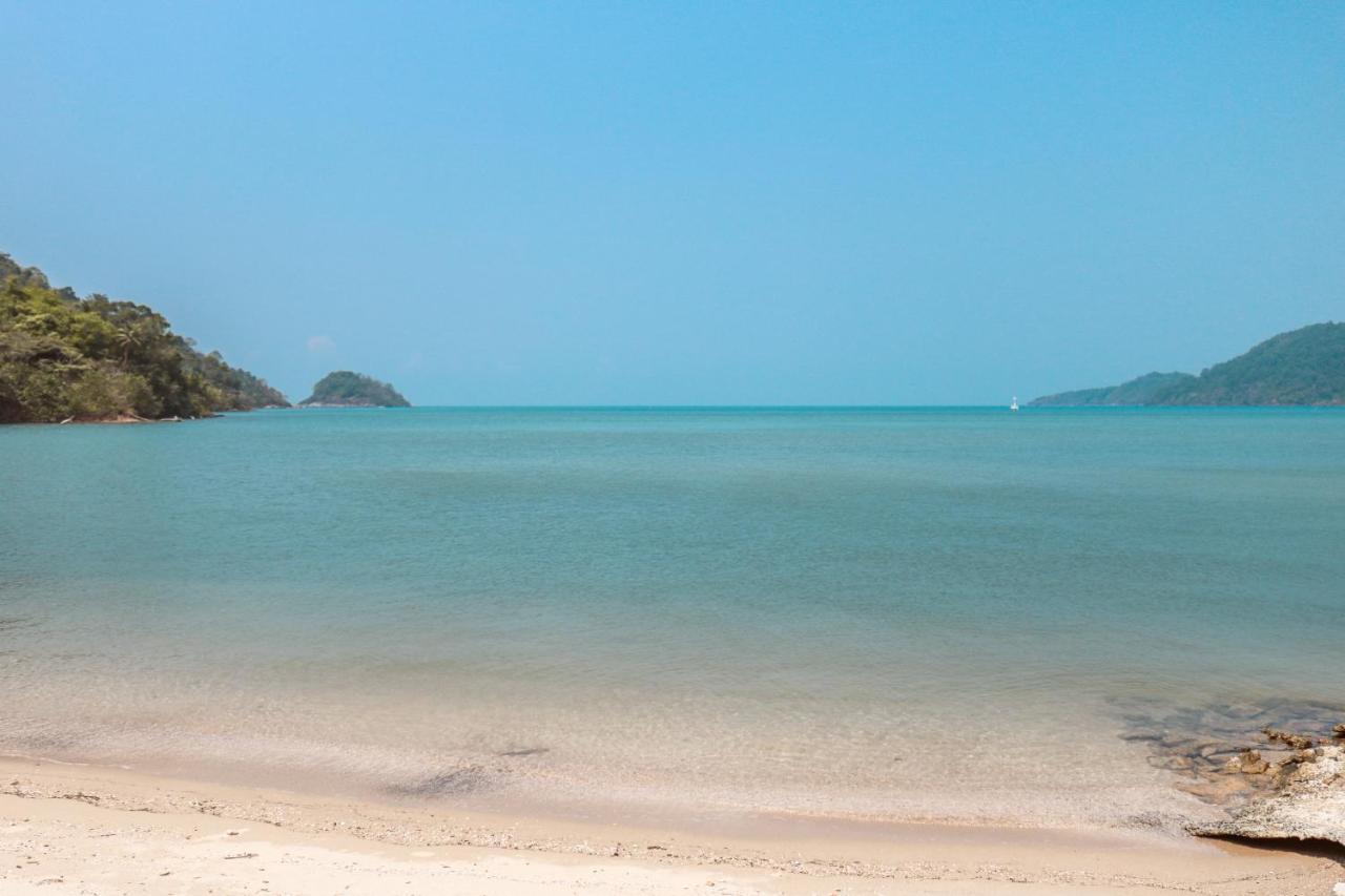 Resort The Aiyapura 4*