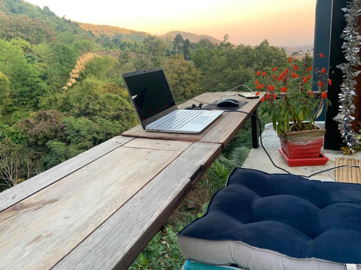 บ้านภูคำฟ้า ดอยปู่ไข่ Baan Phu Kham Fah Hotel Chiang Rai