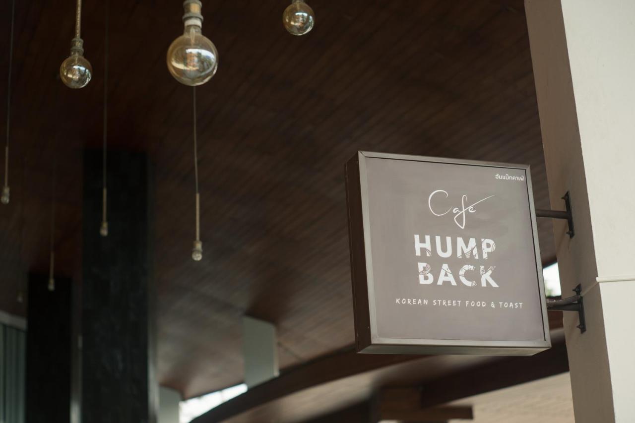 Whale - Sha Hotel Hua Hin