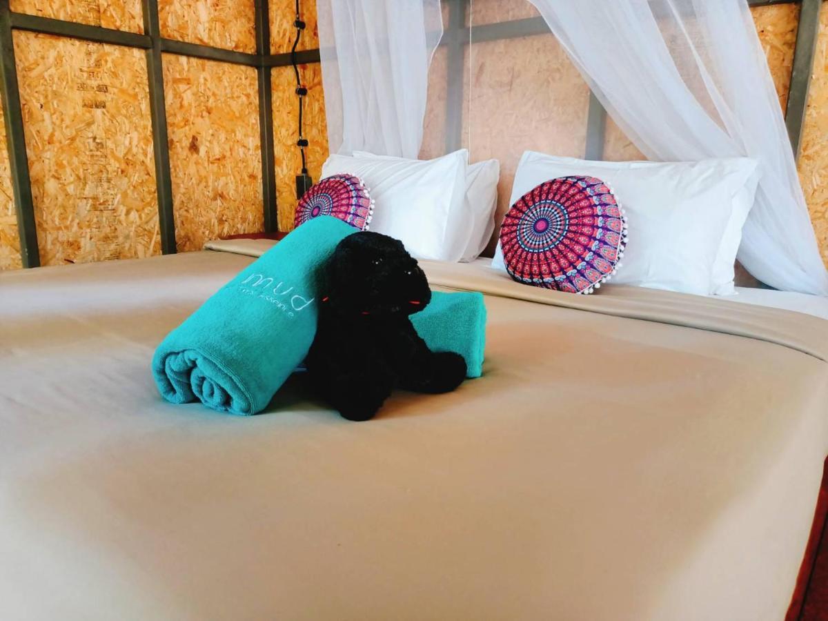 Hotel The Mud Bamboo Cafe And Beds
