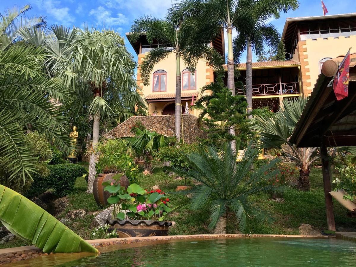 Ever Dreamed Of Staying In A 4 Bedroom Castle Sdv044a-by Samui Dream Villa