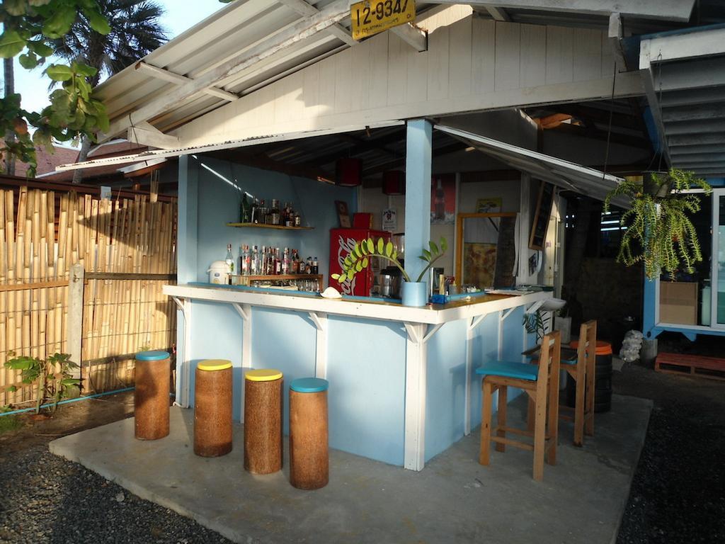 Think & Retro Cafe Samui