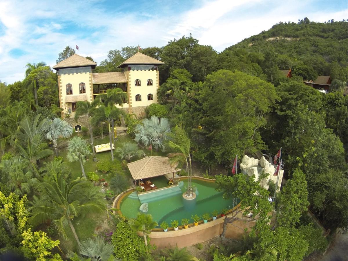 Ever Dreamed Of Staying In A 4 Bedroom Castle Sdv044a-by Samui Dream Villa *