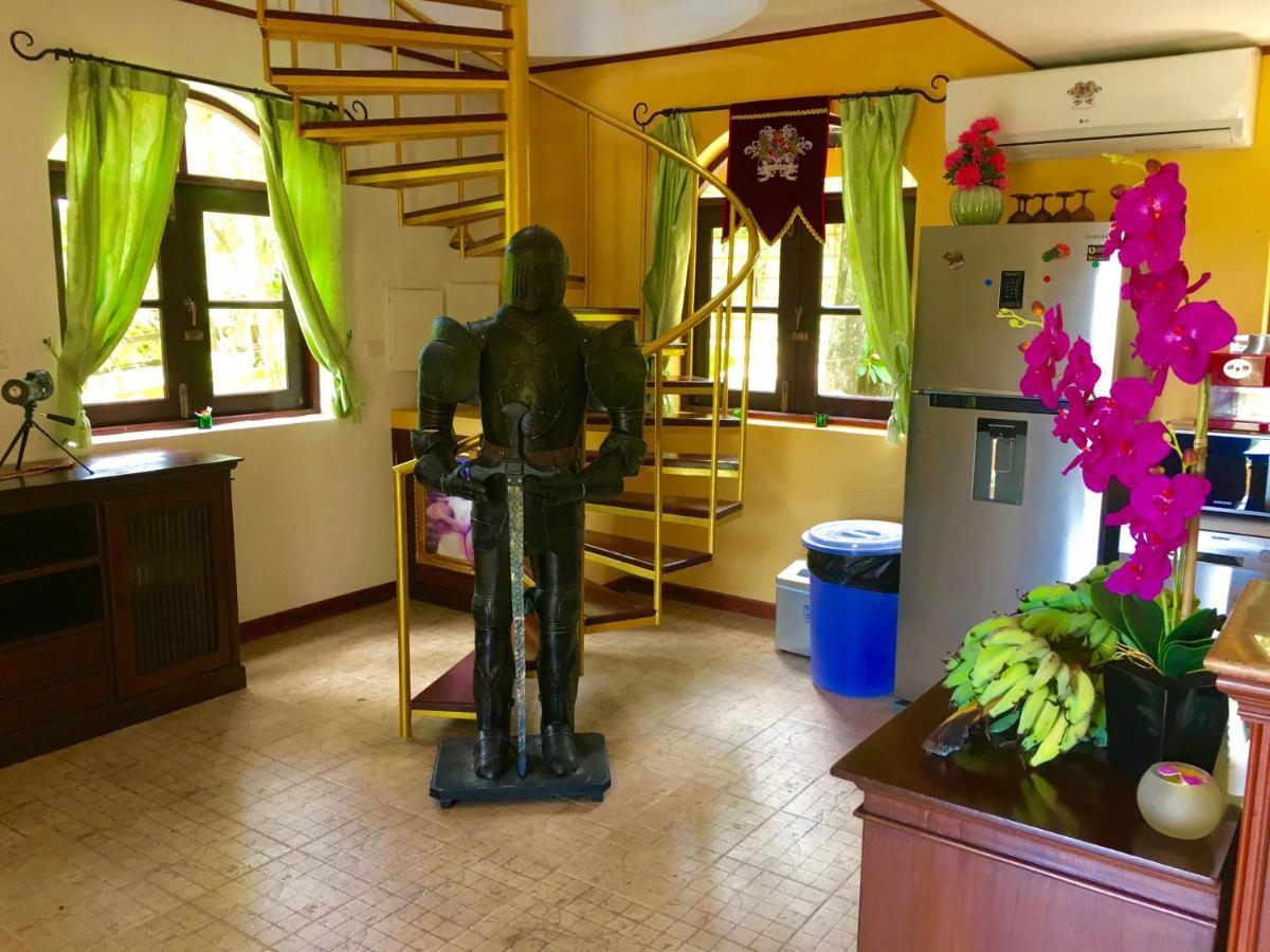 Villa Ever Dreamed Of Staying In A 4 Bedroom Castle Sdv044a-by Samui Dream