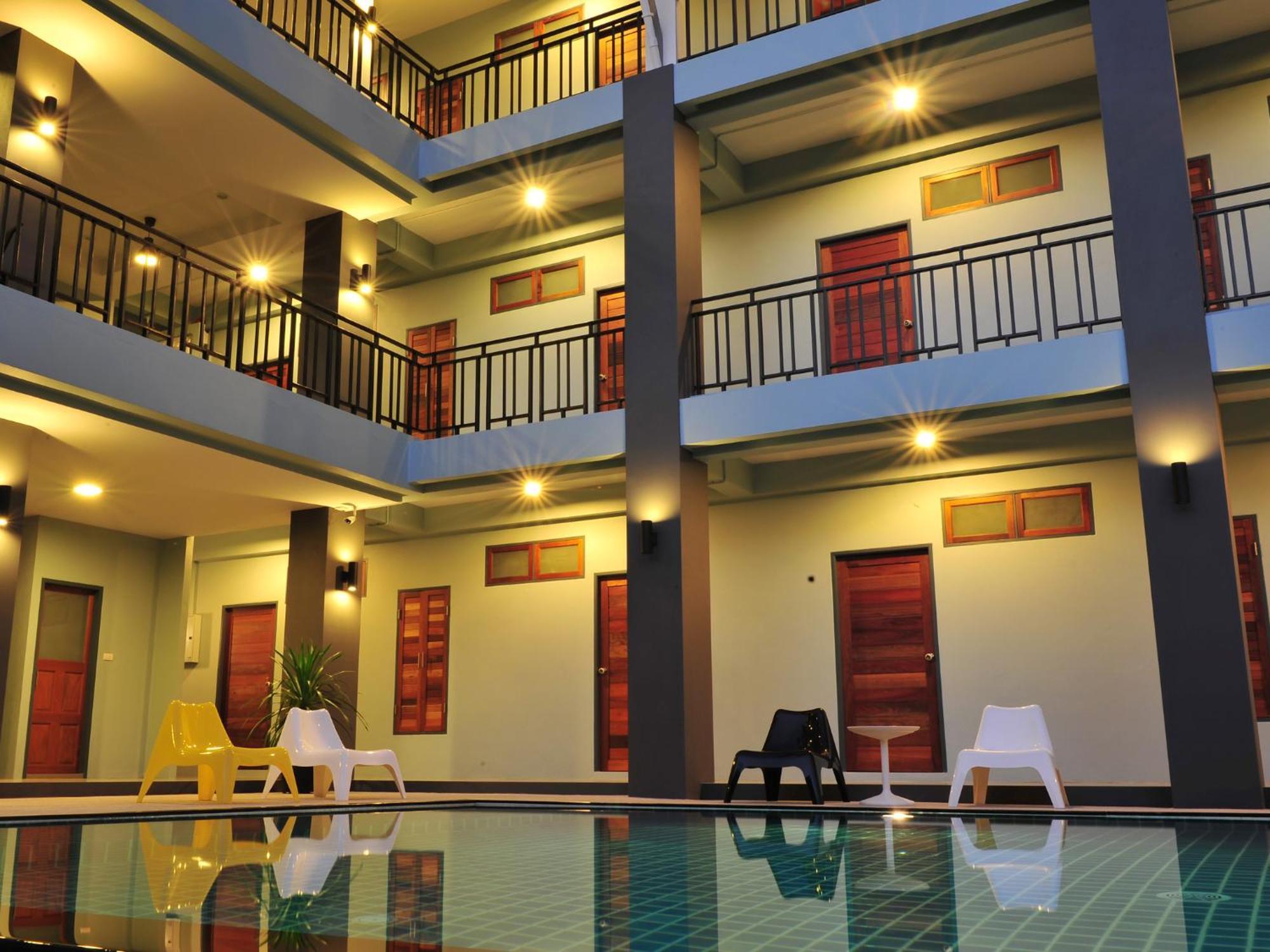 Ruk Cozy Hotel 2*