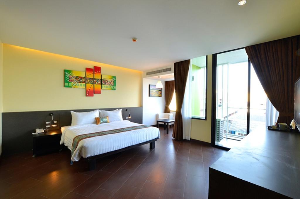 Lakkhana Poolside Resort