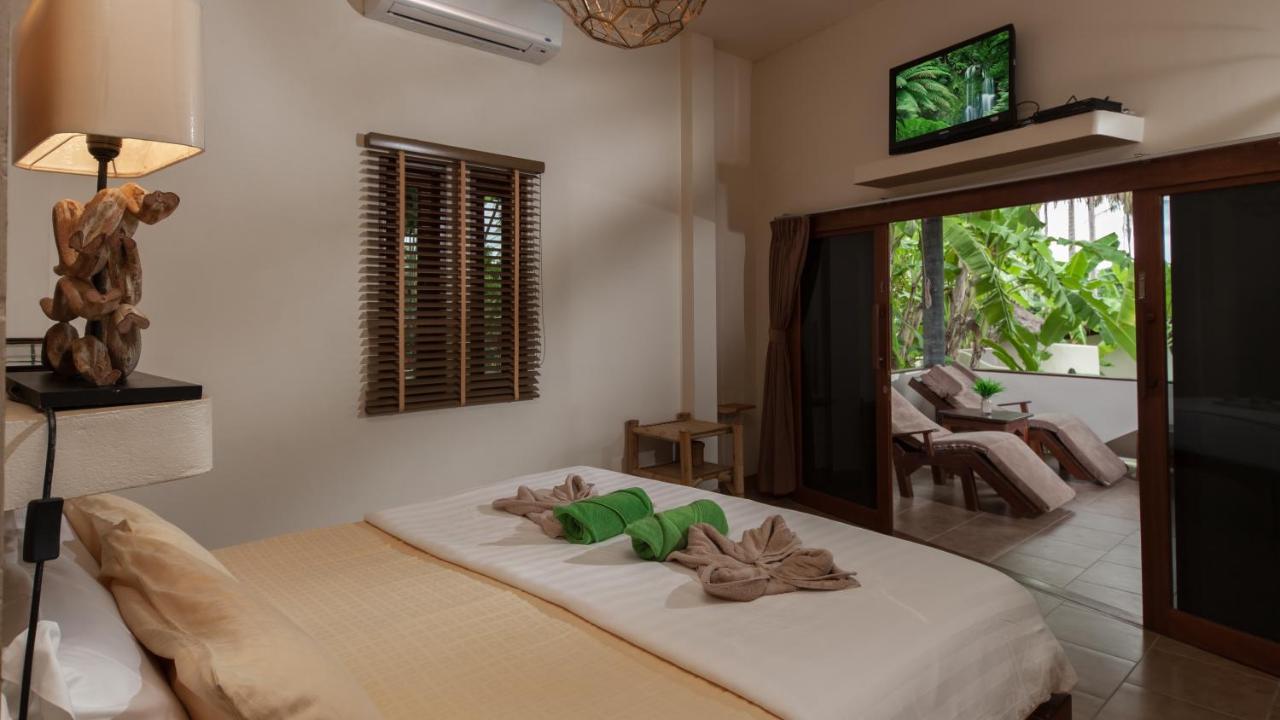 Baan Thamarchat 3 13 Bedrooms & Shala Holiday home