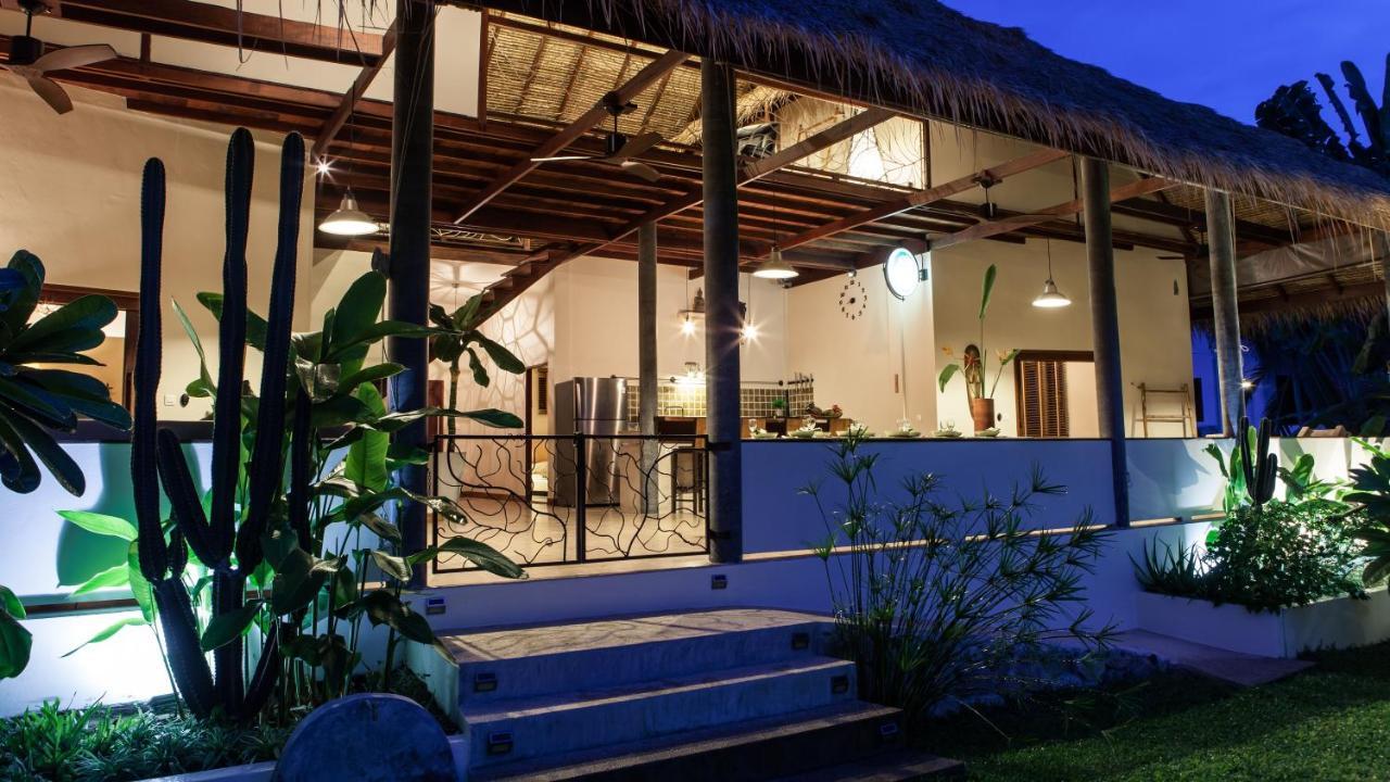 Baan Thamarchat 3 13 Bedrooms & Shala