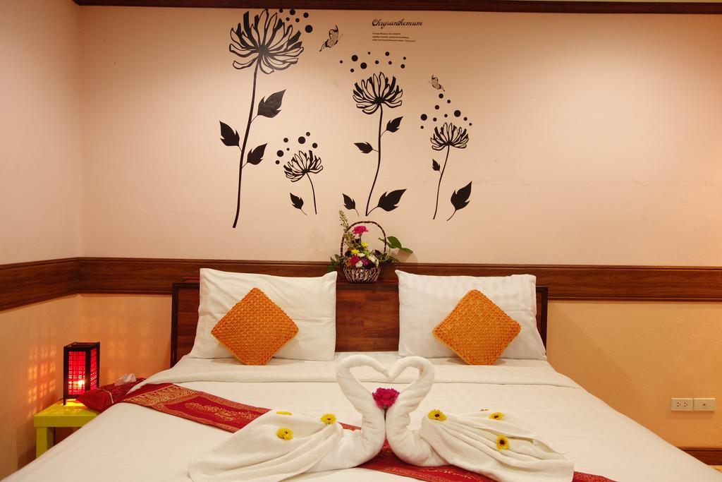 Airport Phuket Garden Resort 3*