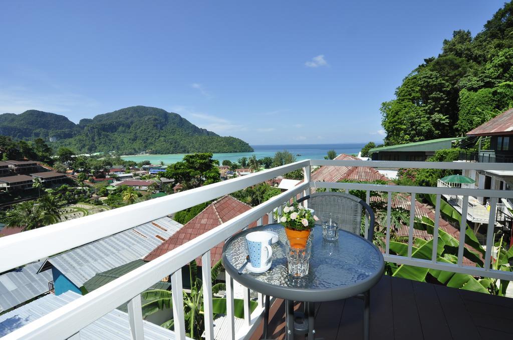 Papaya Resort 3*