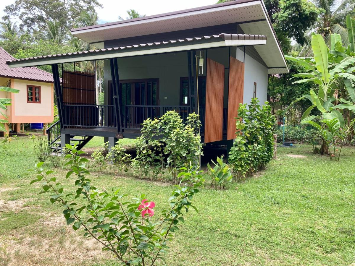 Sangob Bungalow Resort Baan Tai