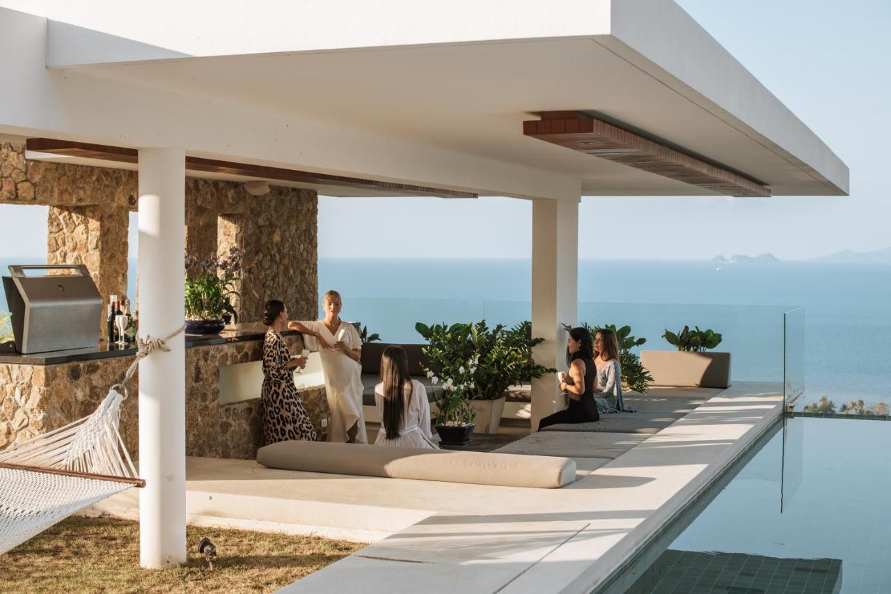 Blue View Villa *