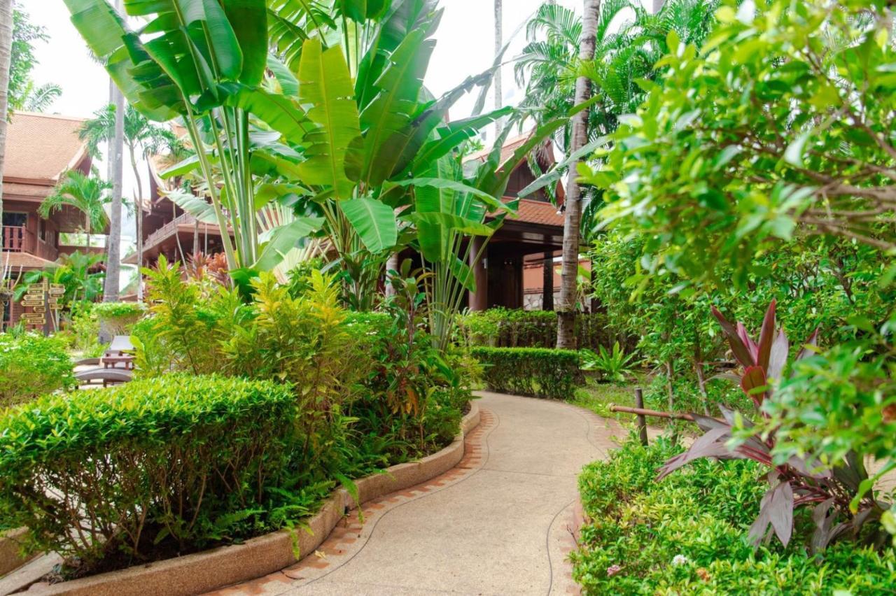 Royal Phawadee Village - 2 Minutes Walk To The Hotel 4*
