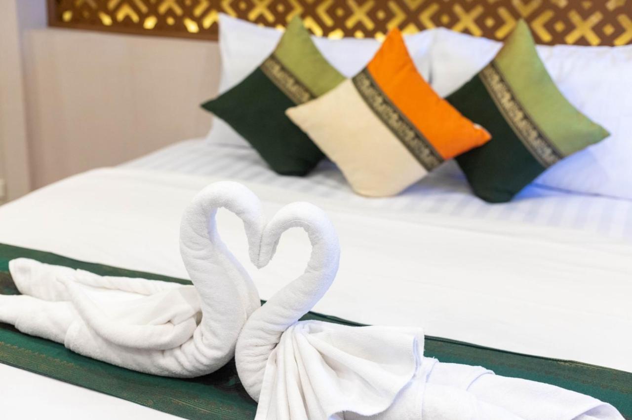 Royal Phawadee Village - 2 Minutes Walk To The 4* Patong