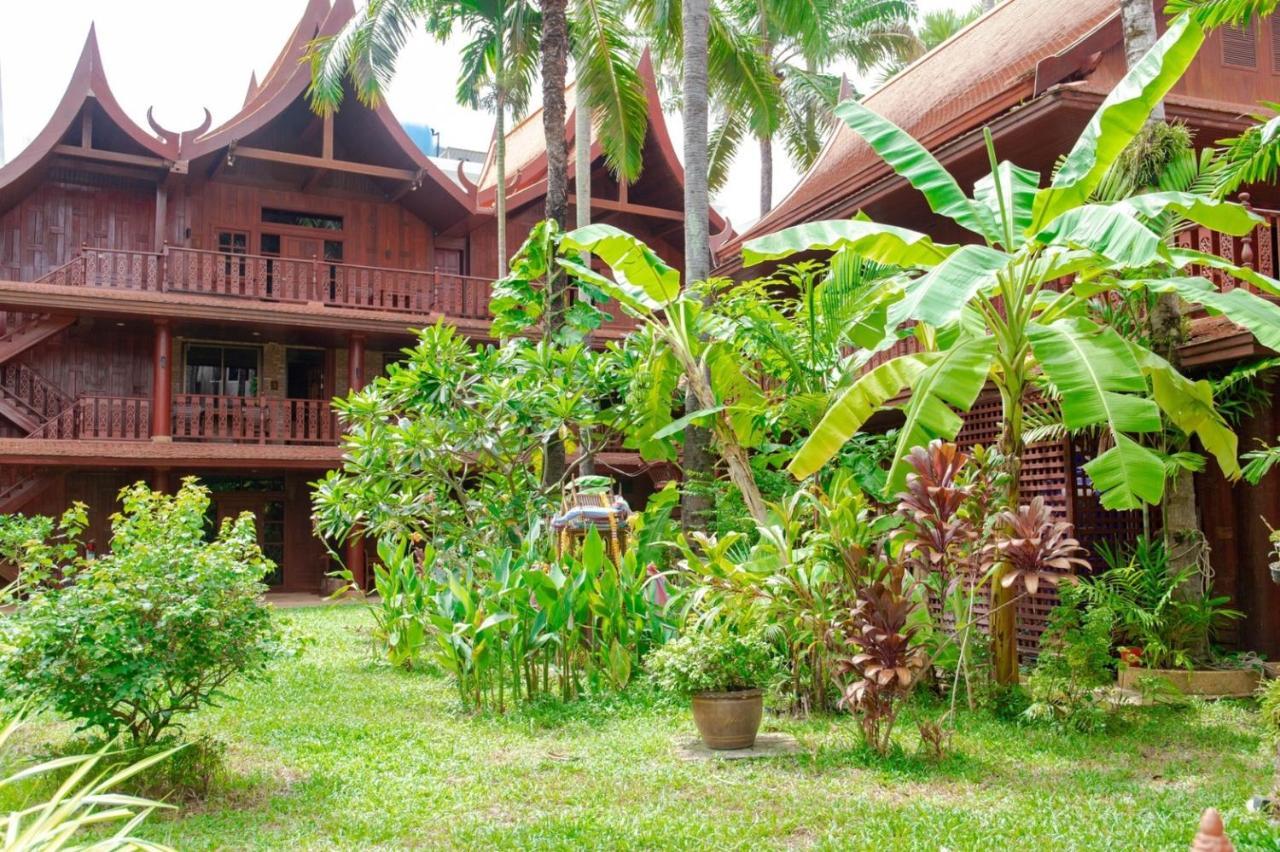 Hotel Royal Phawadee Village - 2 Minutes Walk To The