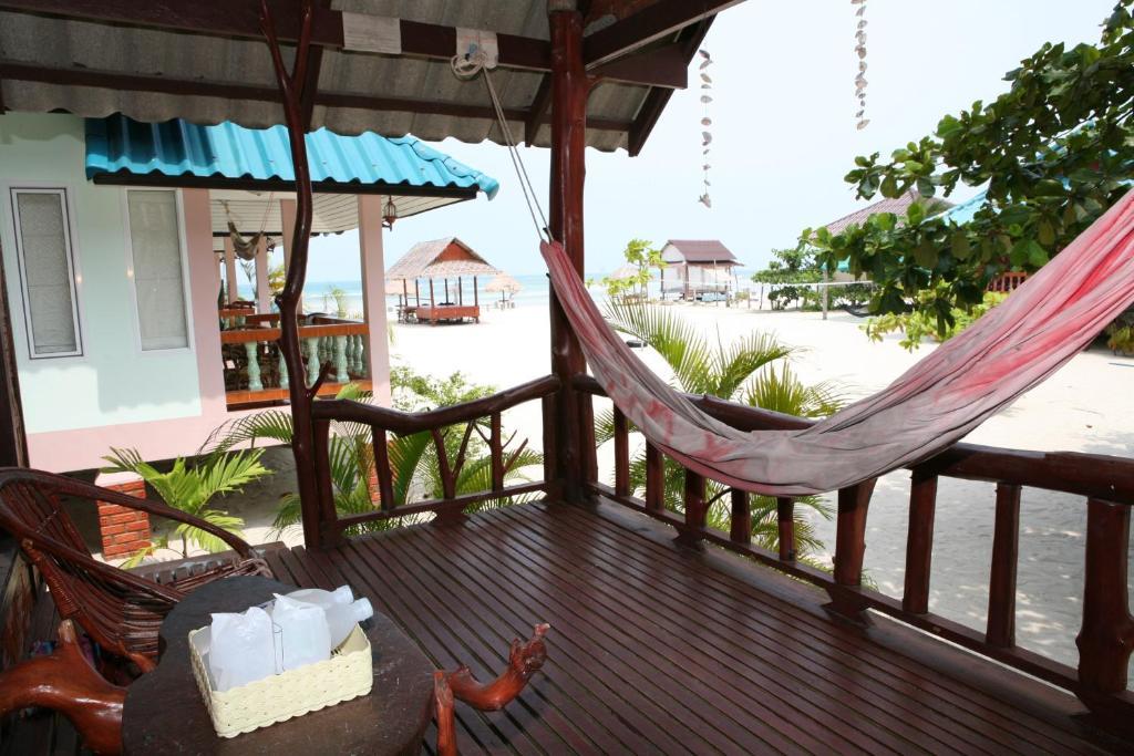 Resort Sea