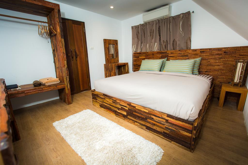 Resort At Samui Haus