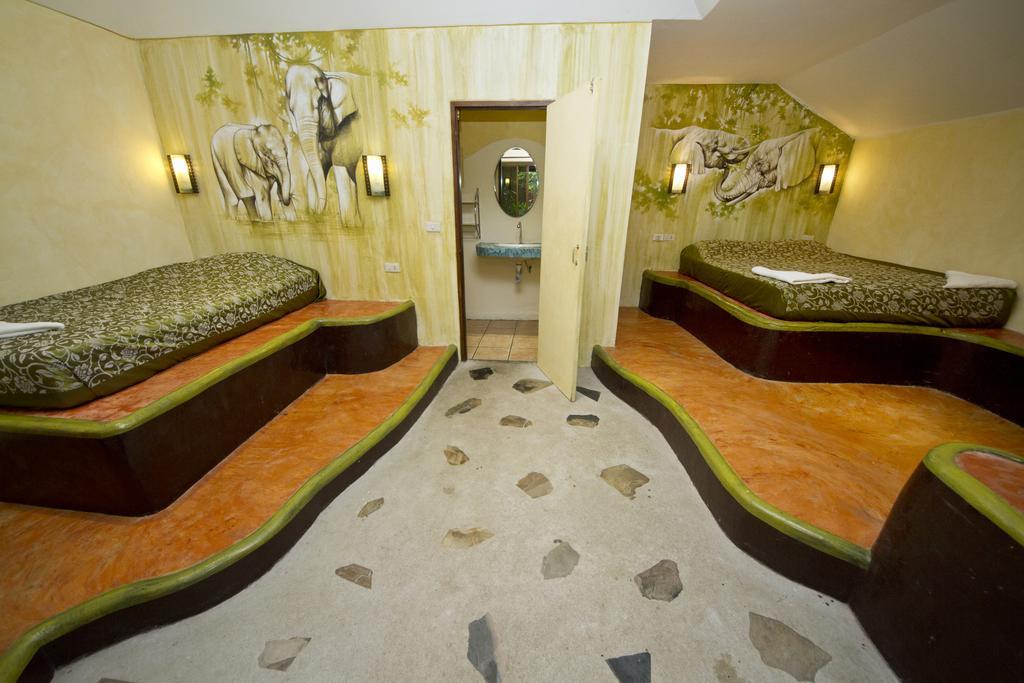 Cactus Hotel 2*