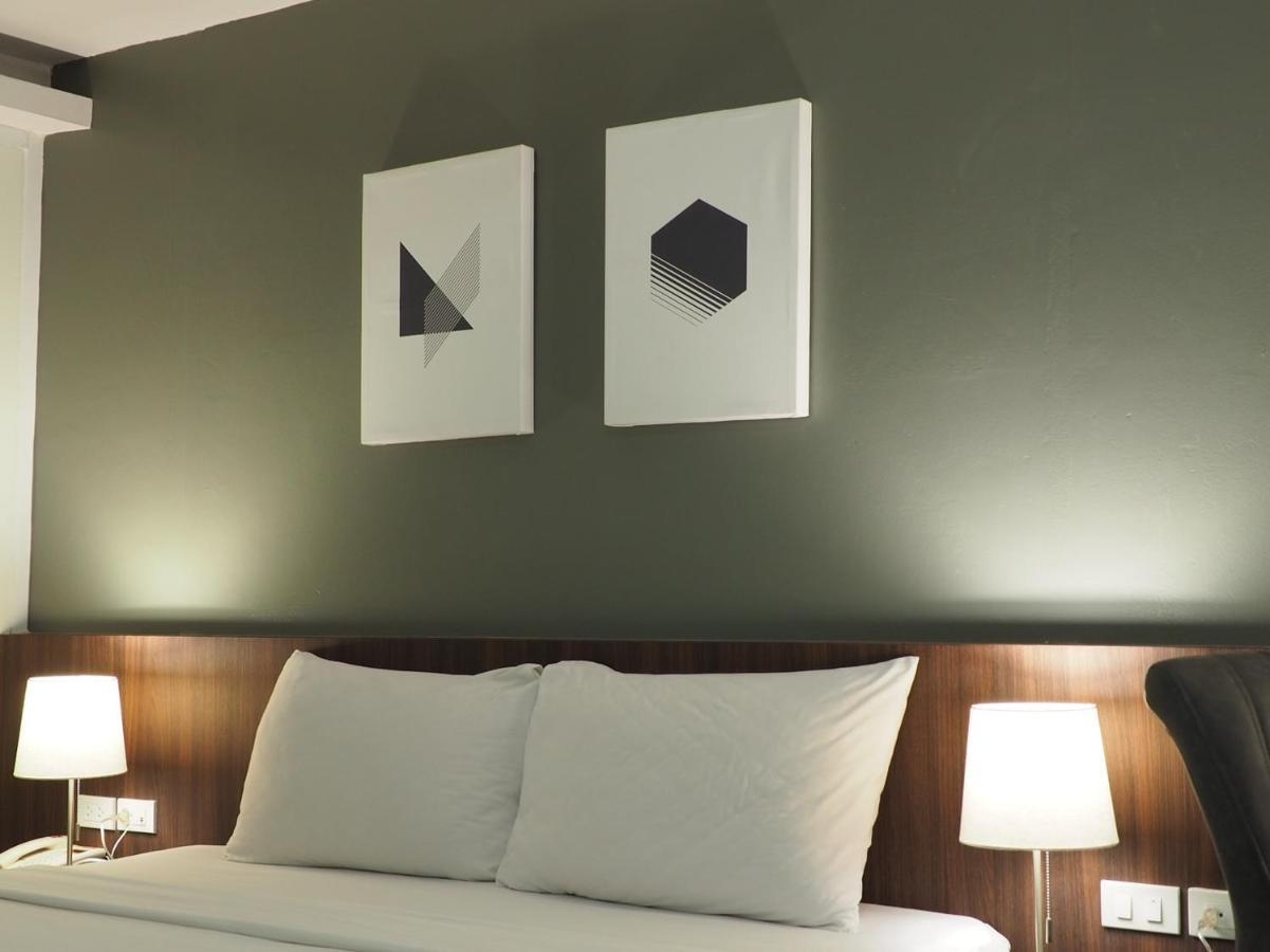 Pb Grand Hotel
