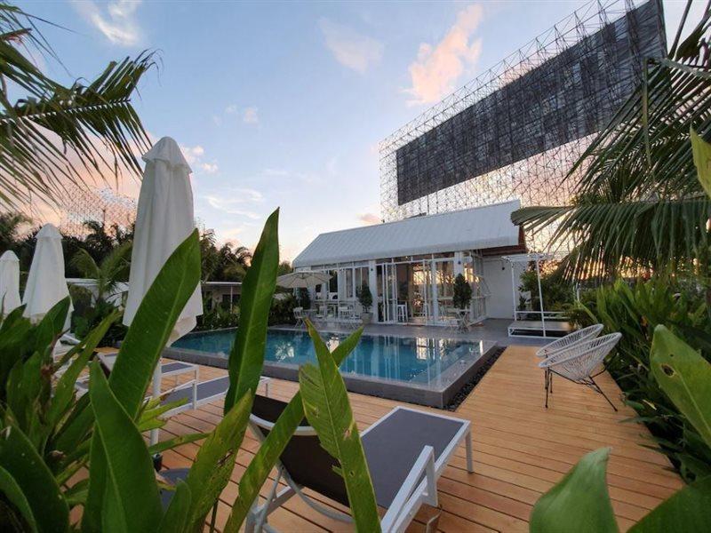 Meet Boutique Resort Surat Thani