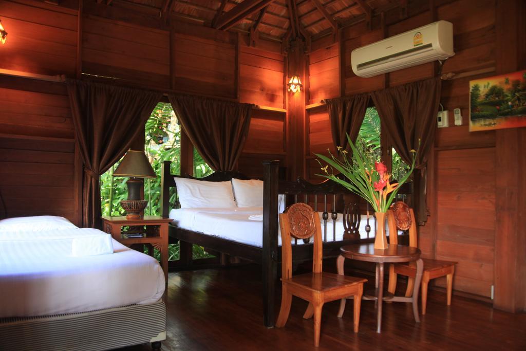 Treehouse Resort