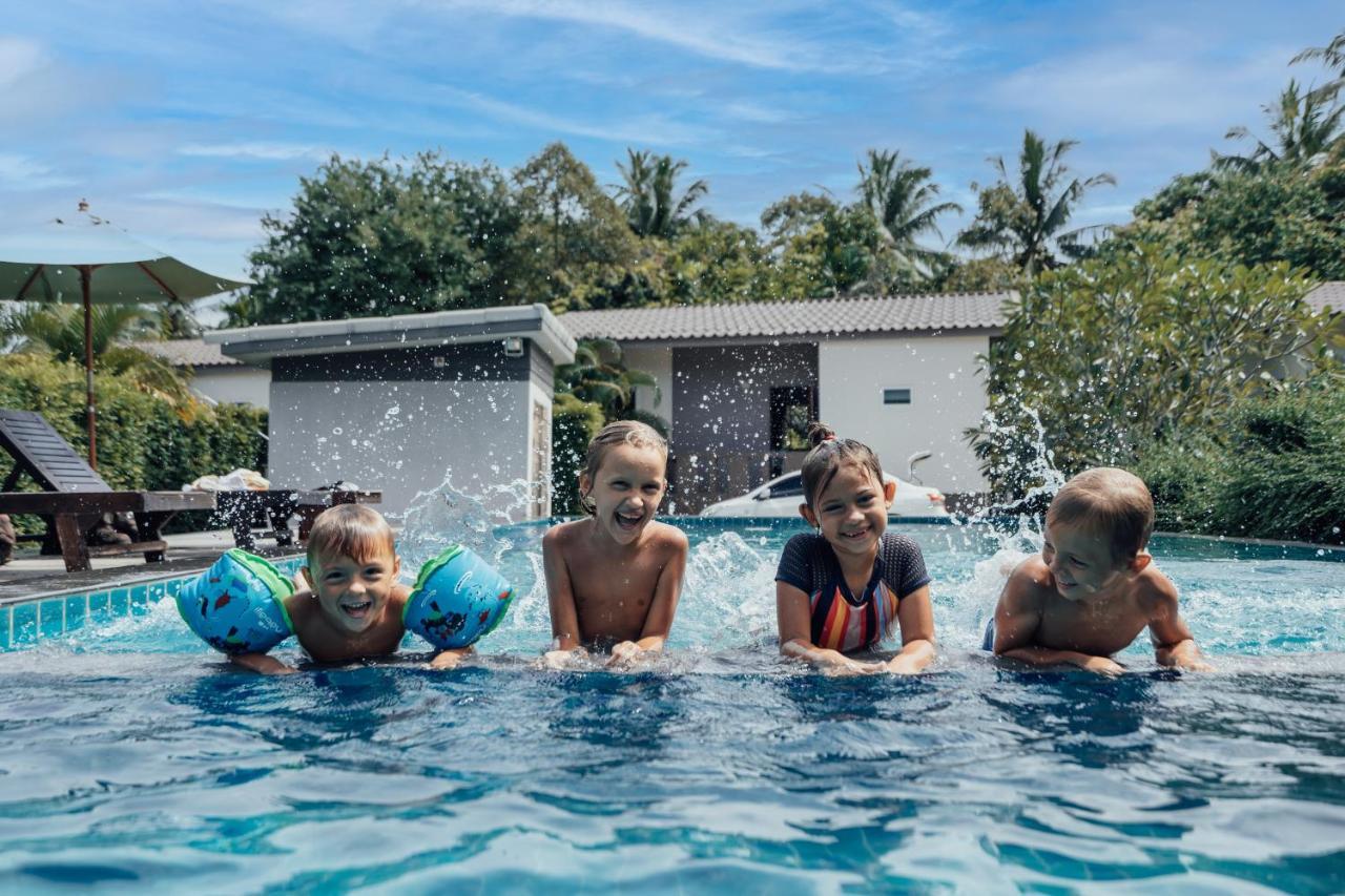 Wanpratheep Village Kohphangan Holiday park