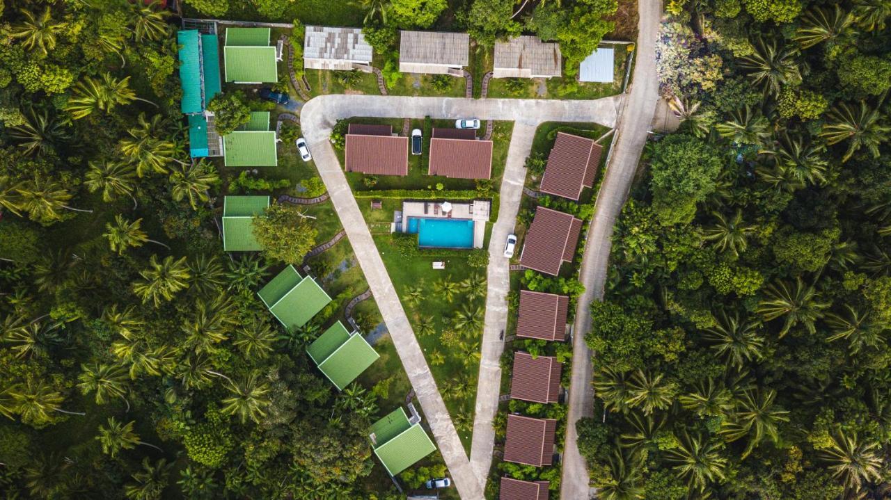 Wanpratheep Village Kohphangan Holiday park