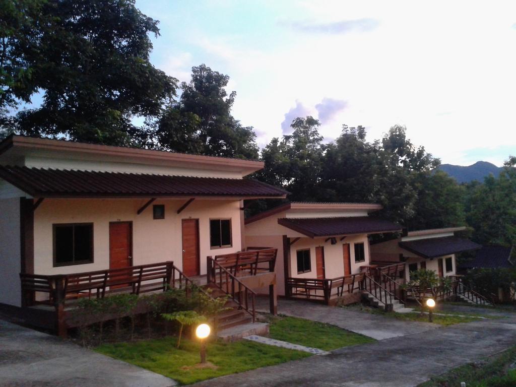 Resort Happy Village