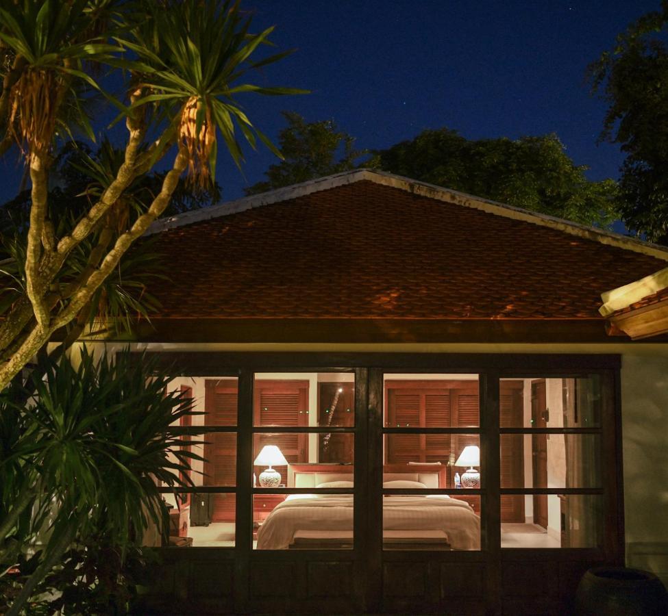 Ban Haad Sai - Beachfront Private Villa *