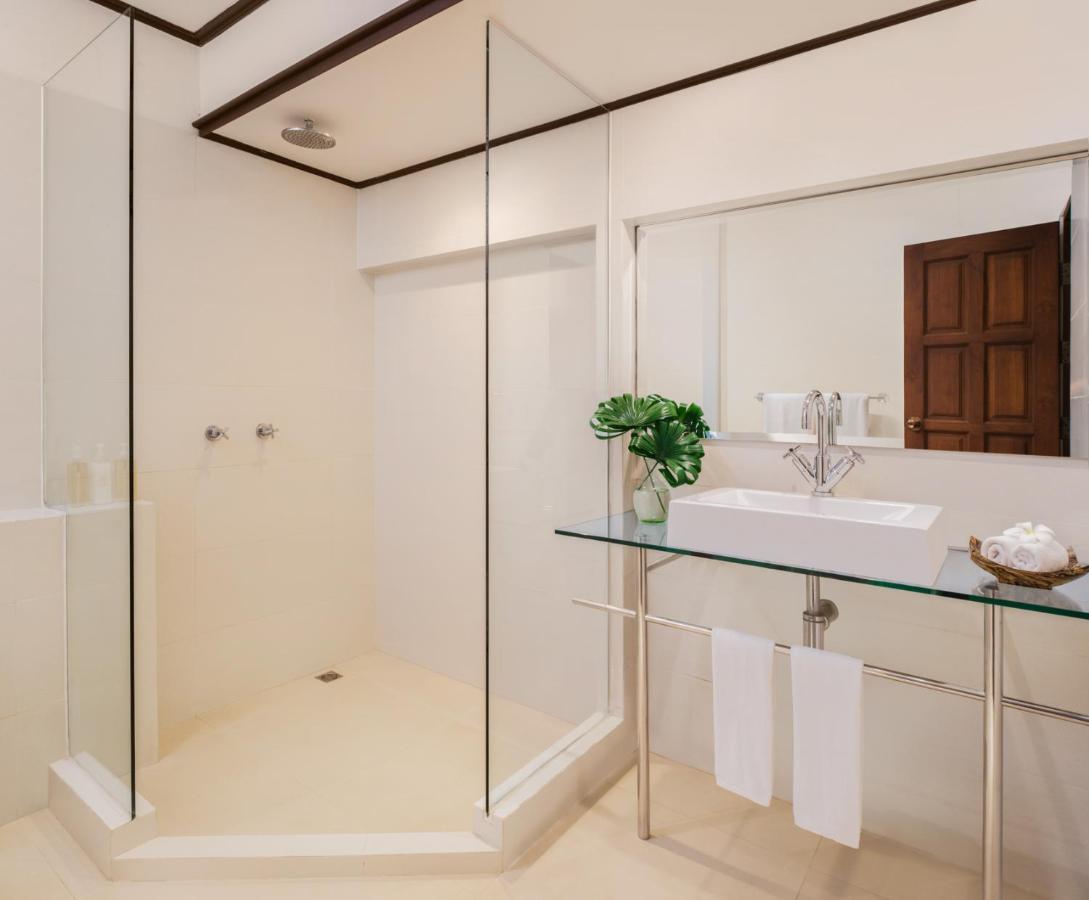 Villa Ban Haad Sai - Beachfront Private *