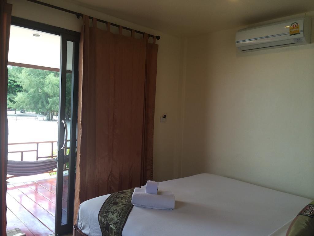 Seaview Rainbow Resort