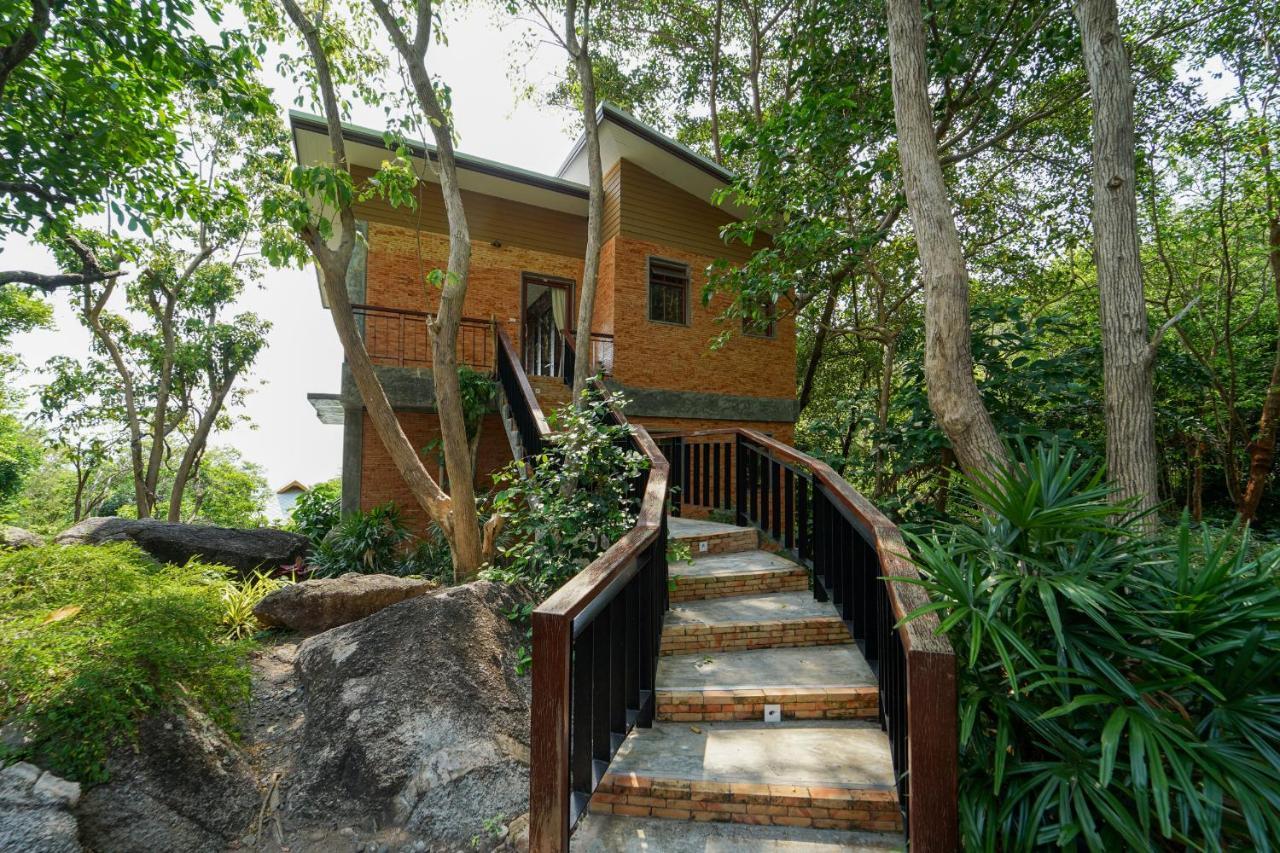 Tanote Sha Extra Resort Koh Tao