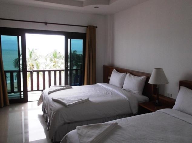 Mac's Bay 3* Baan Tai
