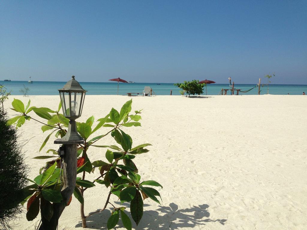 Resort Seaview Rainbow *