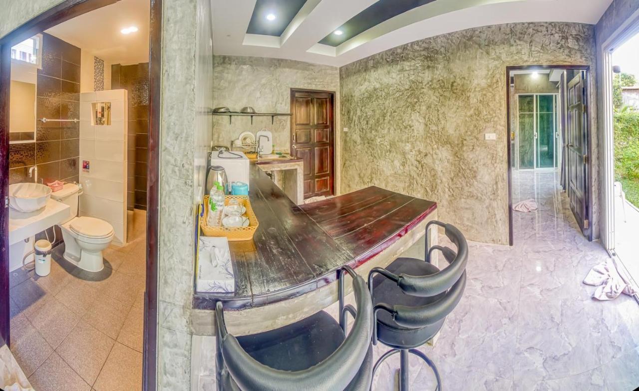 Lanta K Guest house 3*