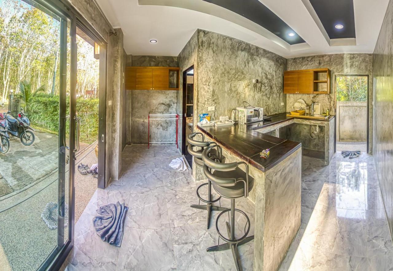 Lanta K Guest house