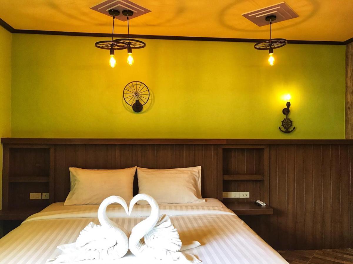 Mangrove House Lanta Old Town Guest house Koh Lanta